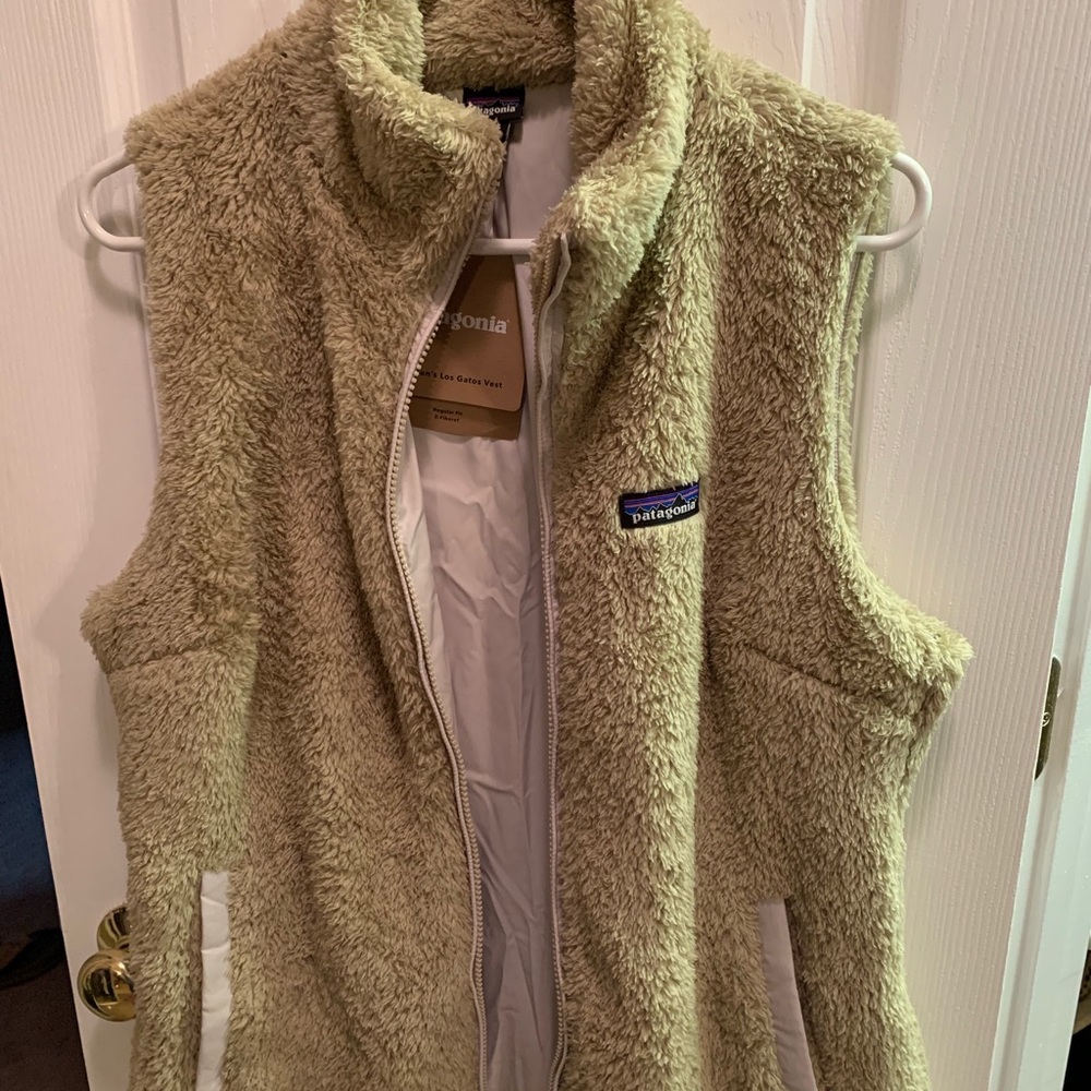 NWT Patagonia Los Gatos Vest